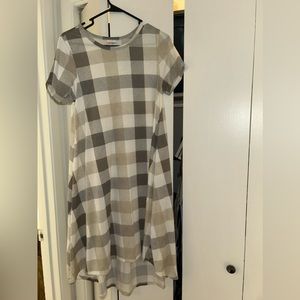 Tshirt dress. Plaid